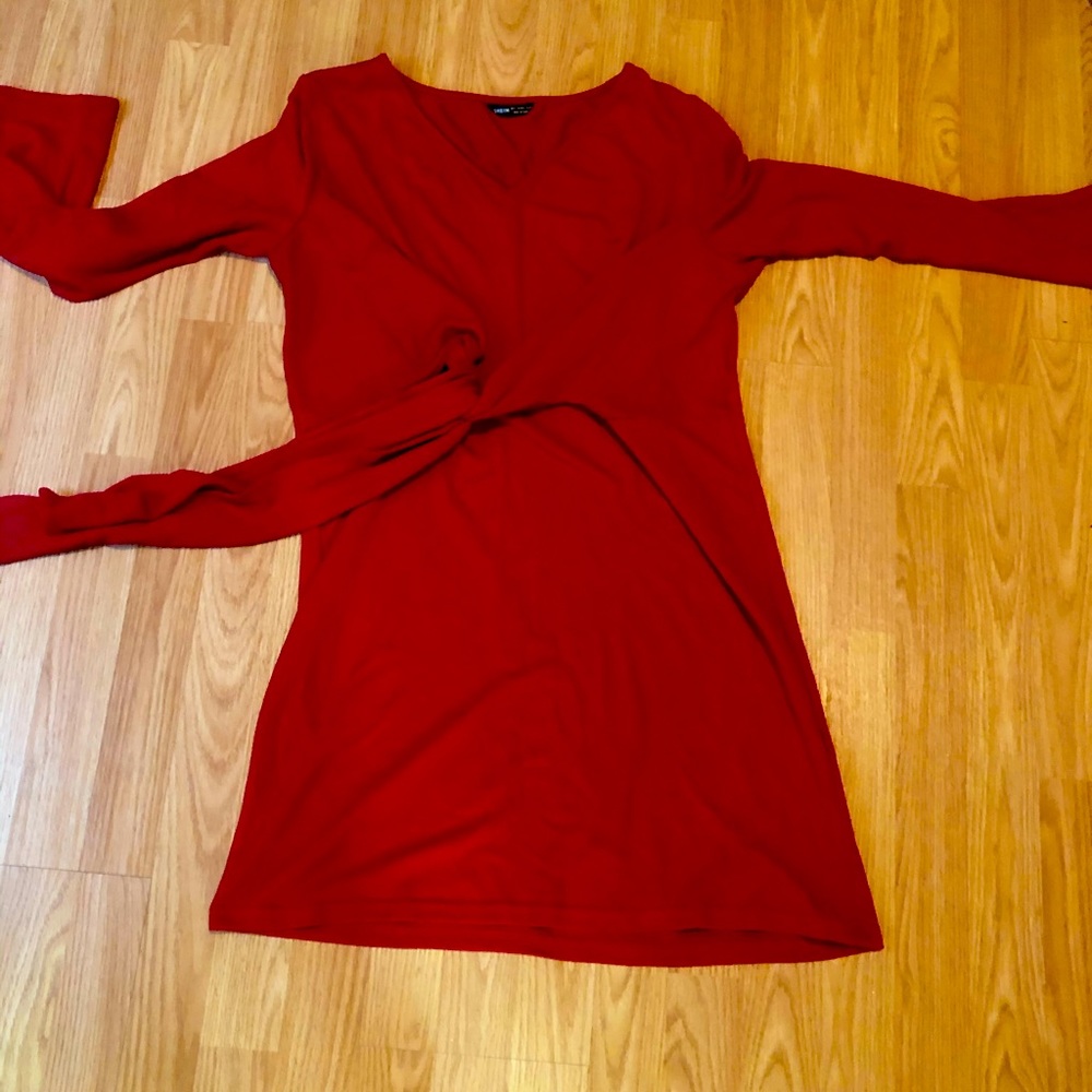 Dark red dress